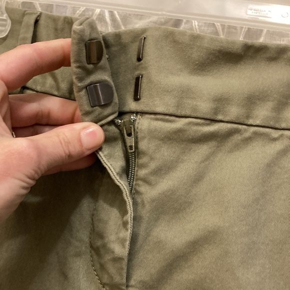 Loft Shorts - Picture 2 of 11